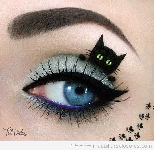 Maquillaje con dibujo de gato para Halloween
